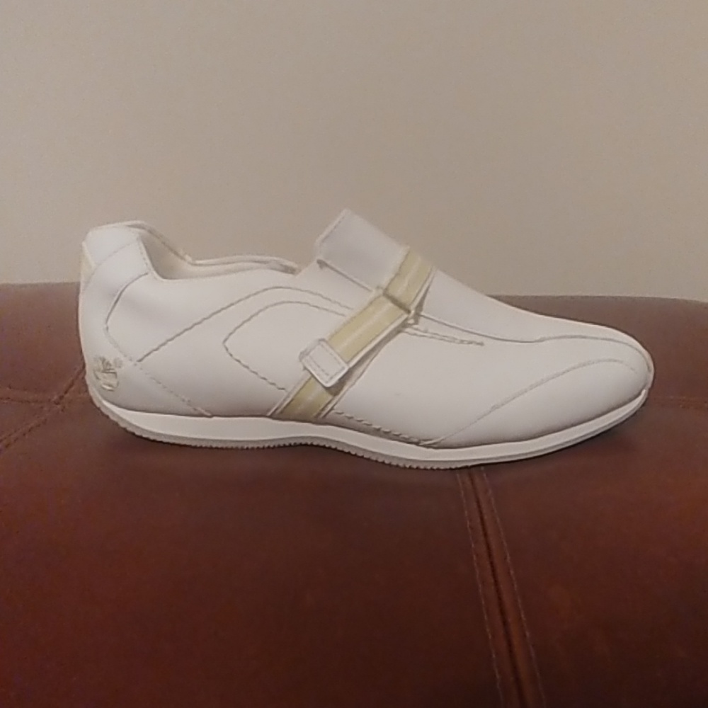 Timberland slip on tennis shoe